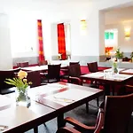 Otel Am Tierpark