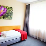 Am Tierpark 3* Güstrow