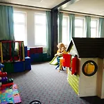 Am Tierpark Otel Güstrow