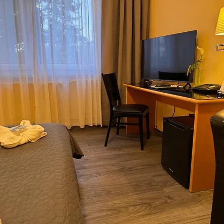 Am Tierpark 3* Гюстров