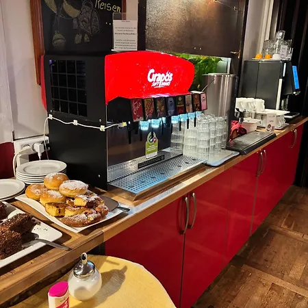 Hotel Am Tierpark 3*