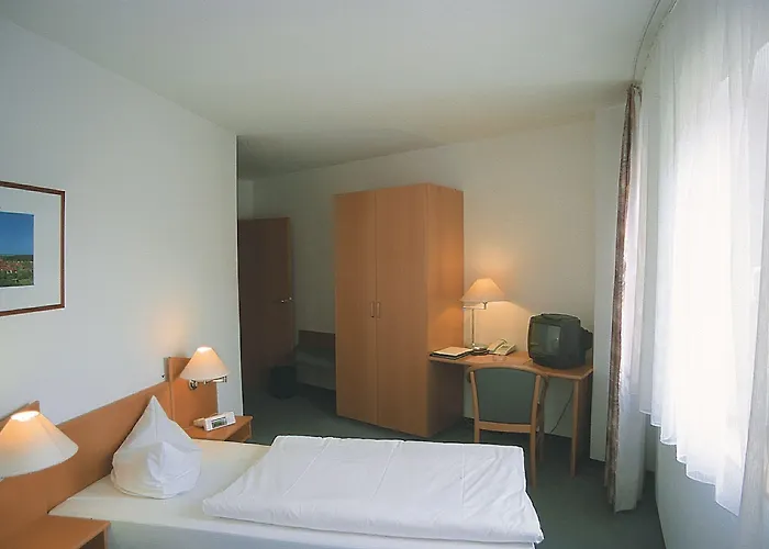 Am Tierpark 3*