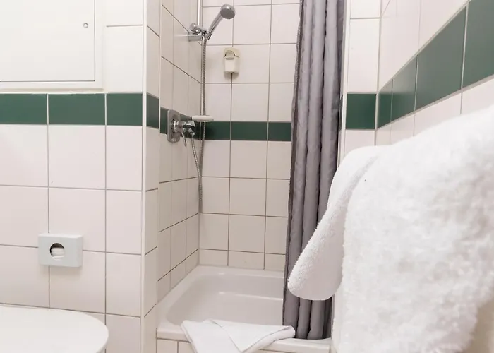 Am Tierpark 3* Güstrow